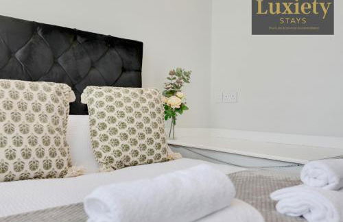 Stylish & Elegant 1BR City Centre near High Street - Foto 26