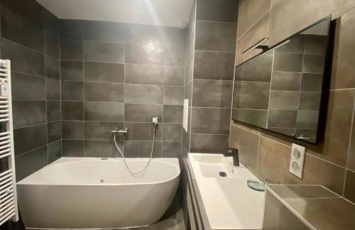 Grange rénovée, 6 minutes du Lac d'Annecy vue sur le Mont-Blanc - Foto 17