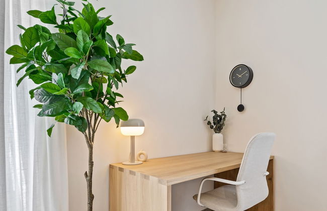 Clausen Hideaway Modern Apartment ID211 - Photo 23