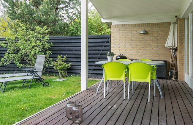 8 Person Holiday Home in Ega - Foto 14