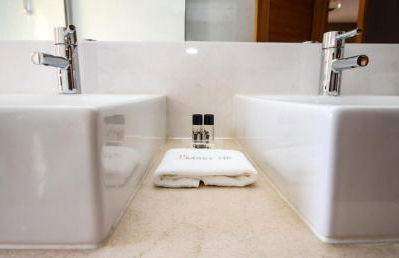 LUXURY APARTMENT - T1 vue sur piscine - PRAIA DA LUZ - Foto 15