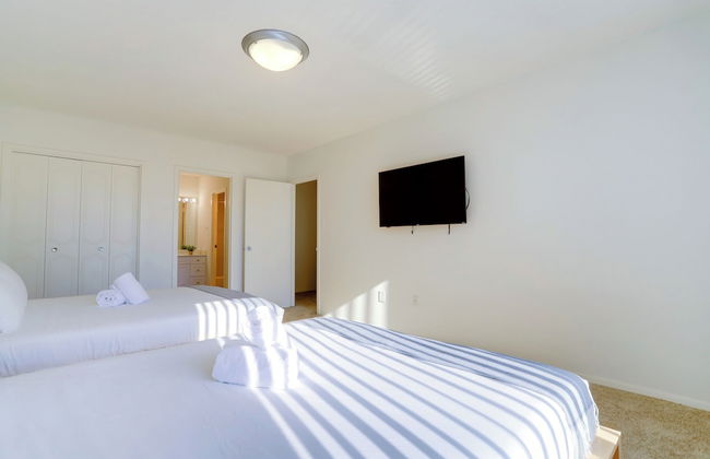 Crystal City Comfortable Apartments - Photo 24