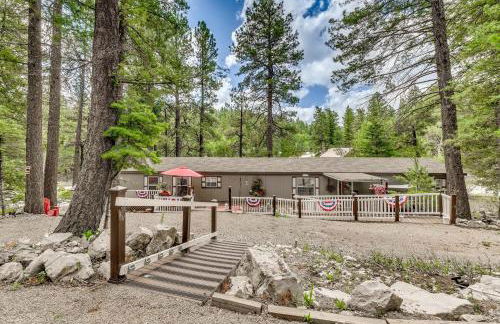 Peaceful Cloudcroft Vacation Rental Walk to Shops - Foto 1