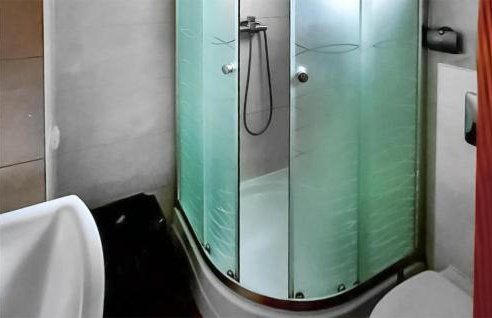 1 Bedroom Cozy Home In Osolin - Foto 10