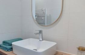L'appart d'Arches - 85m2 2 chambres centre ville - Photo 12