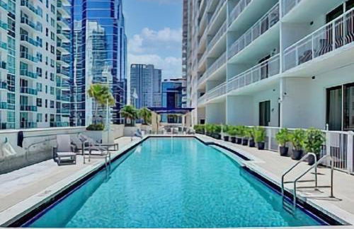 Upscale Apartment in the Heart of Brickell - Foto 78
