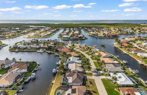 Charm and Old Florida Vibe , Heated Pool & Spa - Villa Parisian Paradise - Roelens - Photo 48