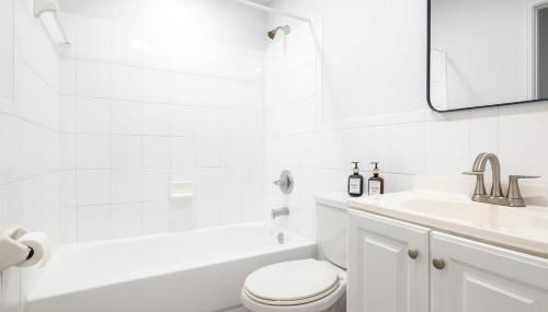 Comfy 2BR Apartment Near Las Olas with Patio, BBQ and FREE PARKING - Foto 4