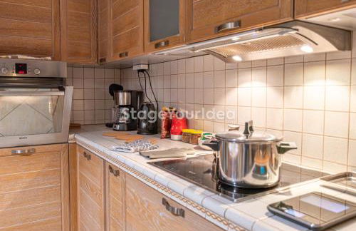 Luxury appartment, only 7 minutes from Thessaloniki airport and 15 minutes from city center ,for 8-23 people also for gatherings and parties - Photo 34