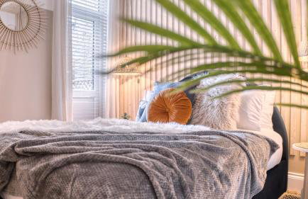 London Hammersmith - hot tub, games, arcade - Foto 1