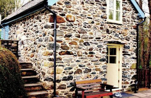 Hafannedd Cottage - riverside views - Photo 27