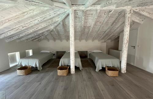 Privatised Pasparo Estate - 3 Apartments & Pool - Foto 23