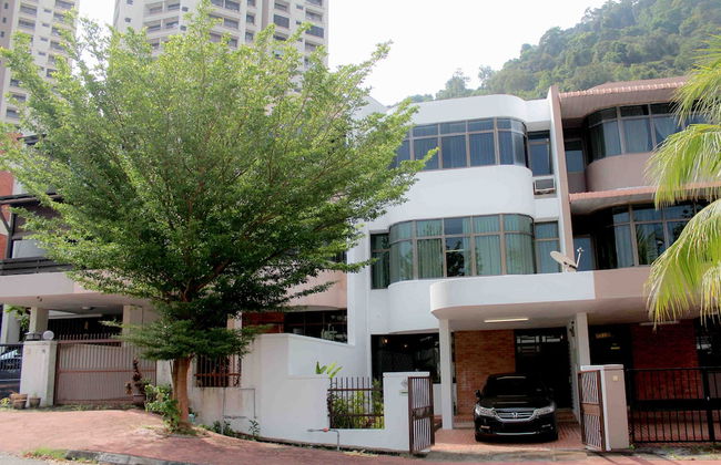 Sixteen Miami Batu Ferringhi - Foto 1