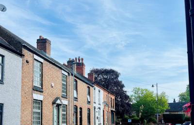 Cottage in Central Burbage Leicestershire - Photo 38