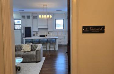 The Luxe Building- 2 Bedroom Apartment in Metropolis - Photo 29