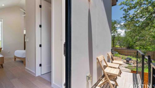 1BA East ATX StudioTX w Kitchenette Deck near UT and Lady Bird by Austin Vacay - Foto 3