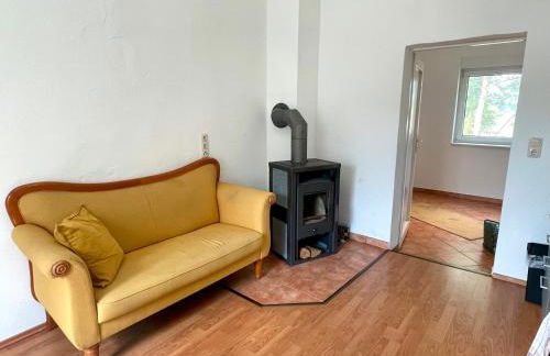 Das "Alte Jagdhaus" - mit großem Grundstück für 3 Personen - Foto 4