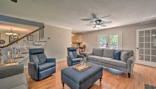 2 Mi to Clemson Central Villa with Deck, Near Lakes - Foto 5