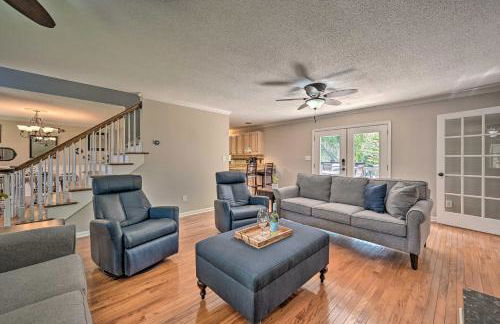 2 Mi to Clemson Central Villa with Deck, Near Lakes - Foto 5