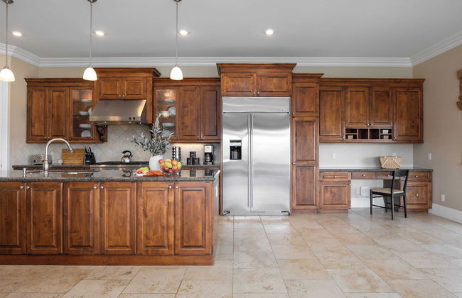 Bear Bridge by Avantstay Hilltop Haven in Temecula w/ Views, Putting Green & Hot Tub - Foto 16