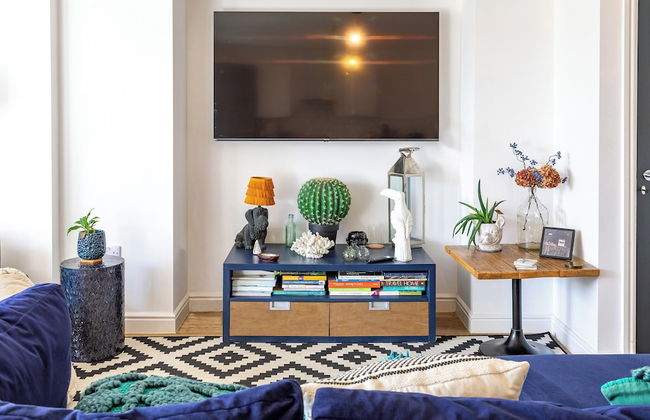 Seadream - Seadream Scarborough Limited - Photo 6