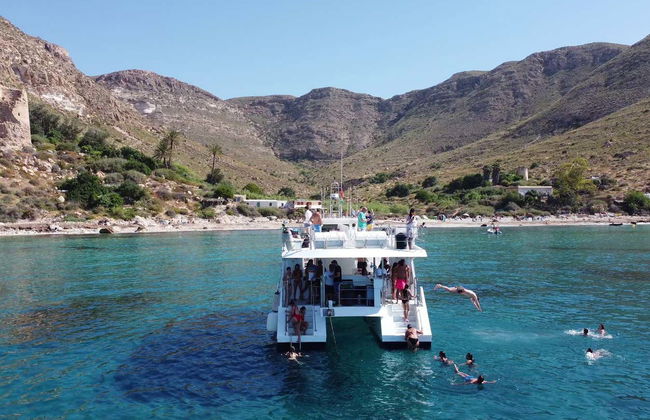 Cabo de Gata Catamaran Tour - Foto 3