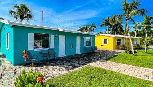 Poolfront Cottage Near Beach with Full Kitchen! - Foto 4