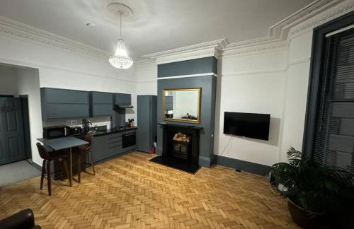 Stylish 2-Bed in Trendy Jesmond - Photo 1