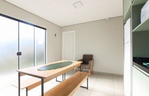 Lou Suítes - Suíte 9 com 2 camas de casal - total confort - Foto 11