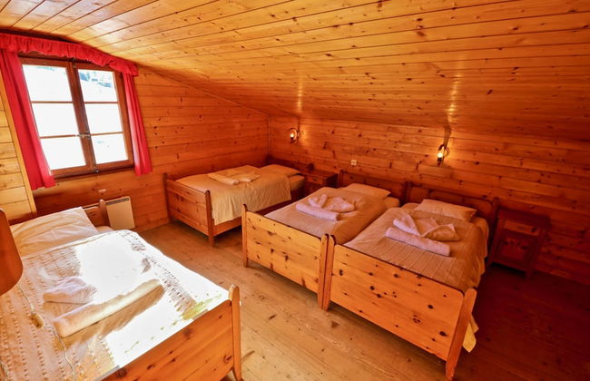 Beautiful Chalet for 10 People in Vercorin - Foto 21