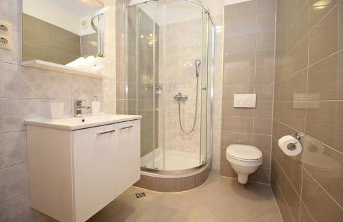 Villa Pasika with private 31m2 pool, summer kitchen with BBQ, 4 bedrooms - Photo 23