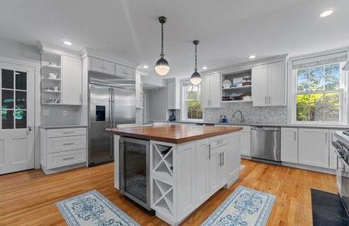 Private Resort Mansion with Pool - Foto 41