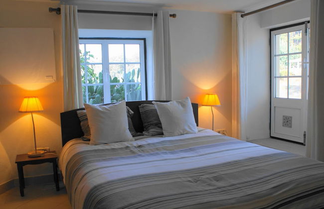 Detached Holiday Home With Shared Pool and Views - Foto 2