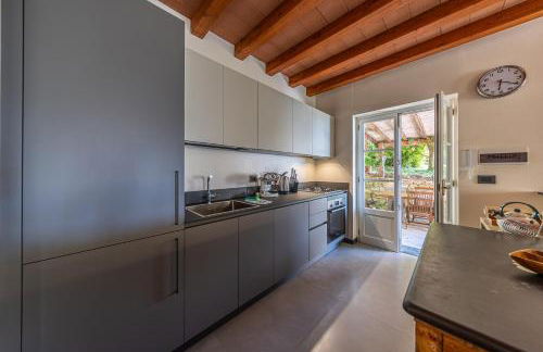 VILLA DUFOUR 1 Lusso, Spazio e Vista Mare - Foto 15