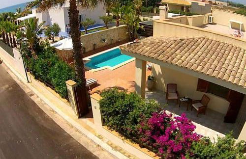 Villa Pino with exclusive private pool only 50m from the beach - Foto 3