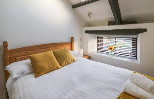 The Coach House - Photo 22