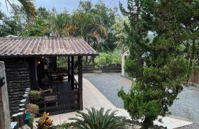 Sítio com piscina, churrasqueira, lareira, fogão à lenha, mesa de sinuca e vista para as montanhas - Foto 51