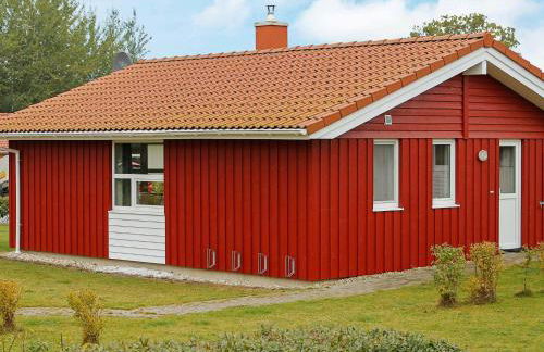 4 person holiday home in GROEMITZ - Photo 2