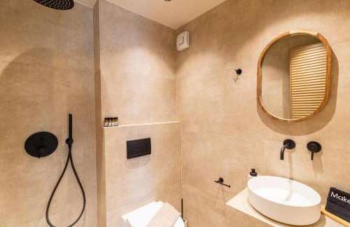 ADORNO PRIVATE SUITES Only Adults & Kids 12 Plus - Photo 60