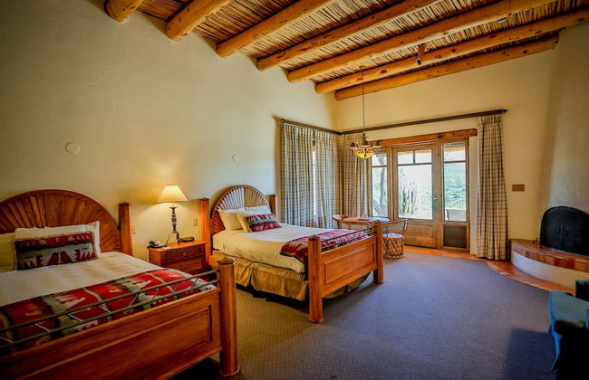 Tanque Verde Ranch - Photo 12