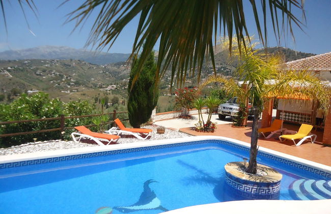 1051 Villa Al-andalus - Foto 1