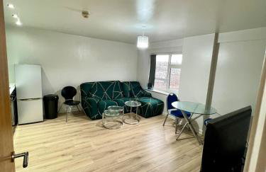 Modern 1-Bed Retreat Cozy, Bright and Central - Foto 4