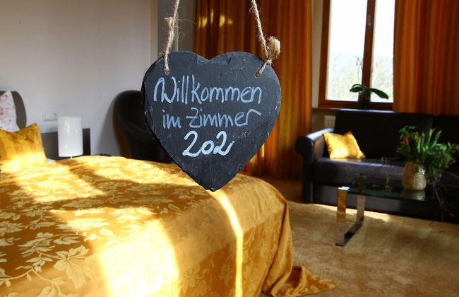 Schloss Weißenburg - Photo 3