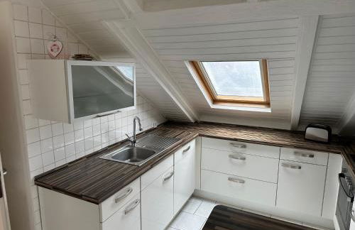 Tinas Ferienwohnung Bietigheim Baden - Foto 8