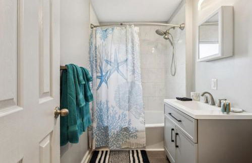 Spacious Beach Styled Oasis 3BR 2BA Pet Friendly - Foto 31