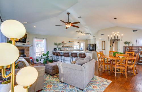 Creekside Cottage with Deck and Hot Tub in Belton - Foto 6