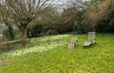 Luxury Large Five Bedroom Family House Sleeps 10 - Photo 50