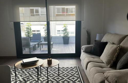 BLACK Parking a menos de 1 min a pie - Foto 6