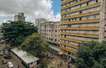 Apto Amplo e confortável no centro de Salvador - Foto 2