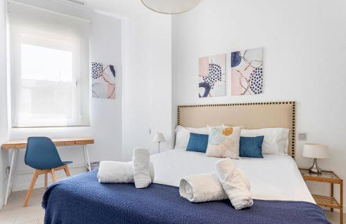 R&C APARTMENTS CLOSE to CENTER - Photo 11